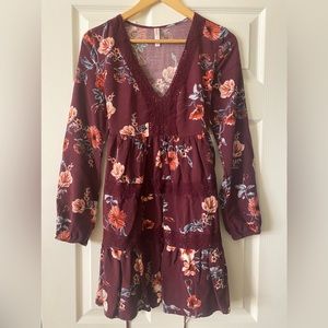 Exhilaration Boho flowy flower dress lace trim size S